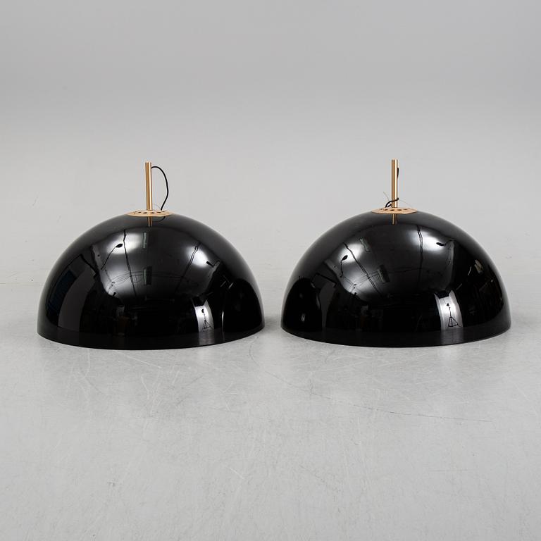 A pair of celing lights, LEDS-C4.