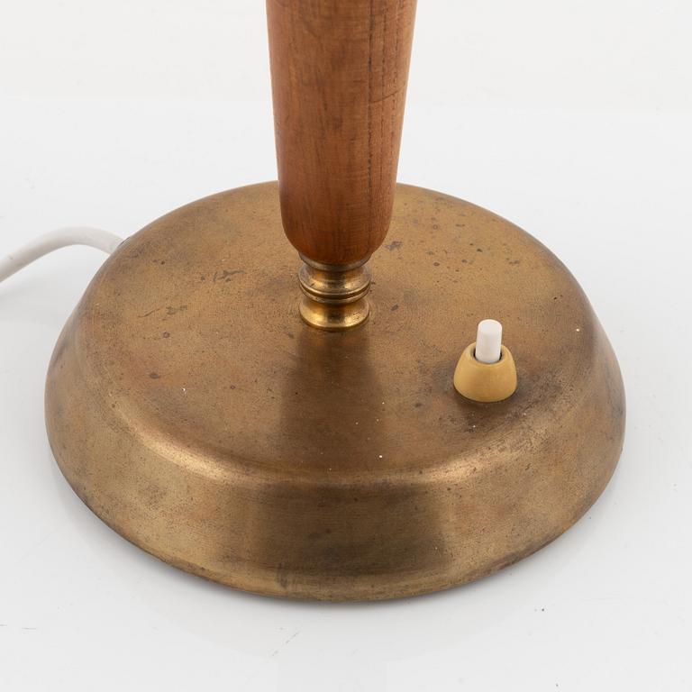 A Swedish mid 20th century table light, Asea. model EA1288.