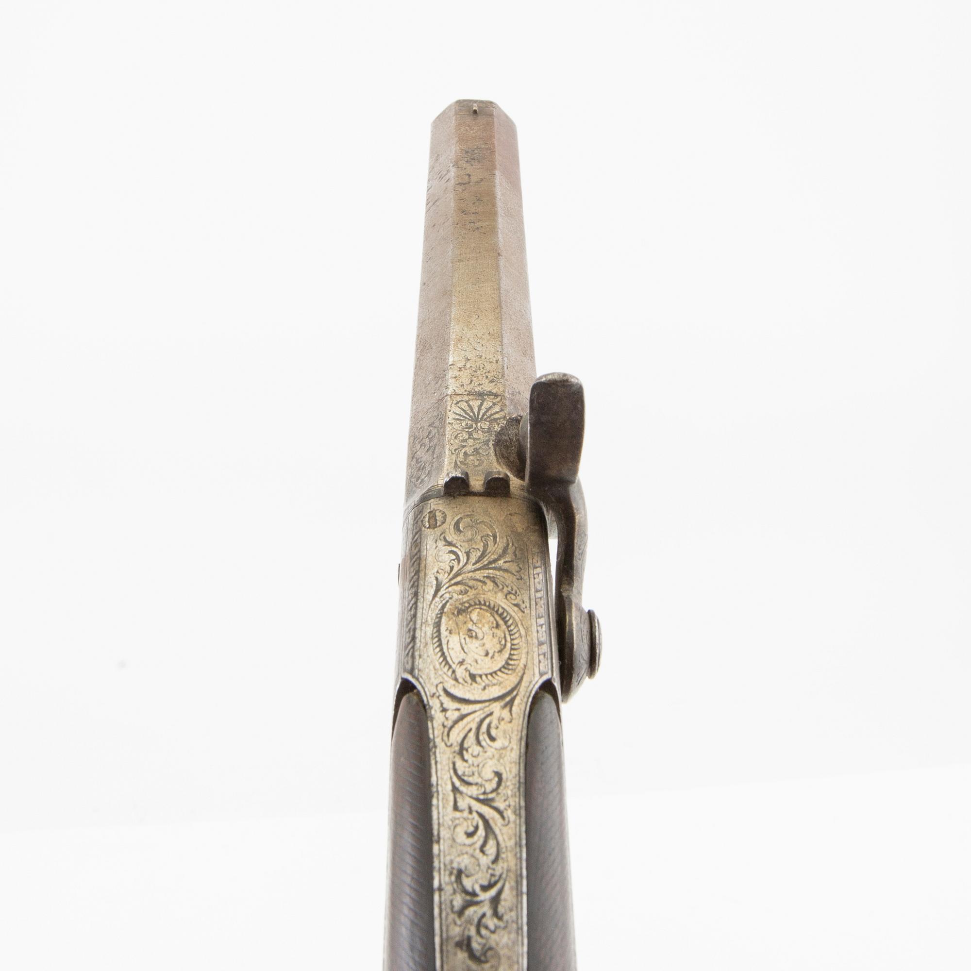 A percussion pistol, 19th century.