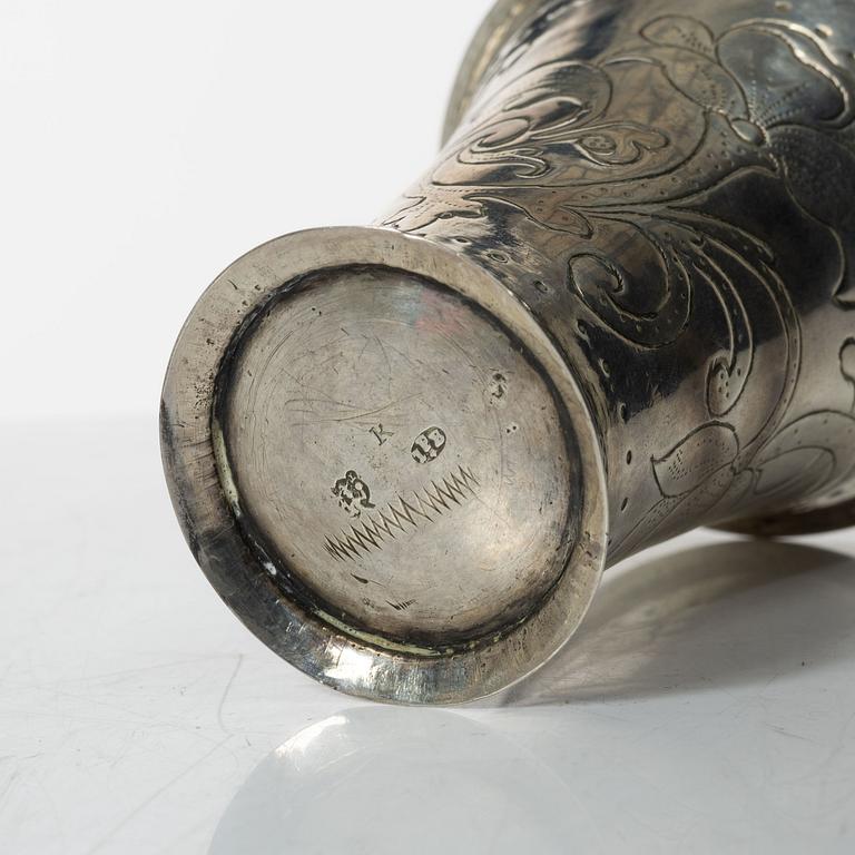 Johan Pettersson Berg, bägare, silver, Norrköping 1768. Rokoko.