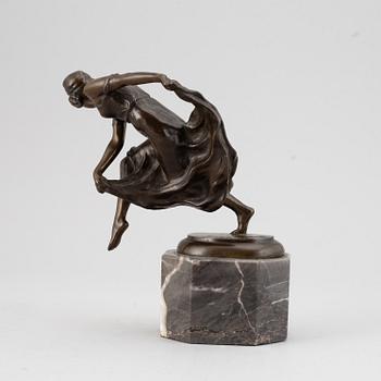 Rudolf Kaesbach, a patinated bronze sculpture, signed.