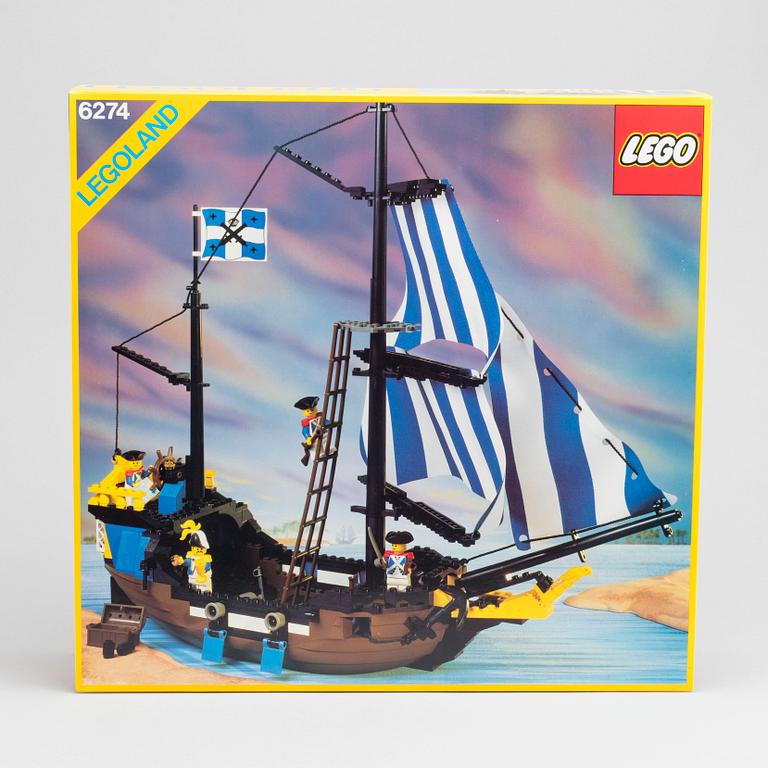 A LEGO BOX 6274.