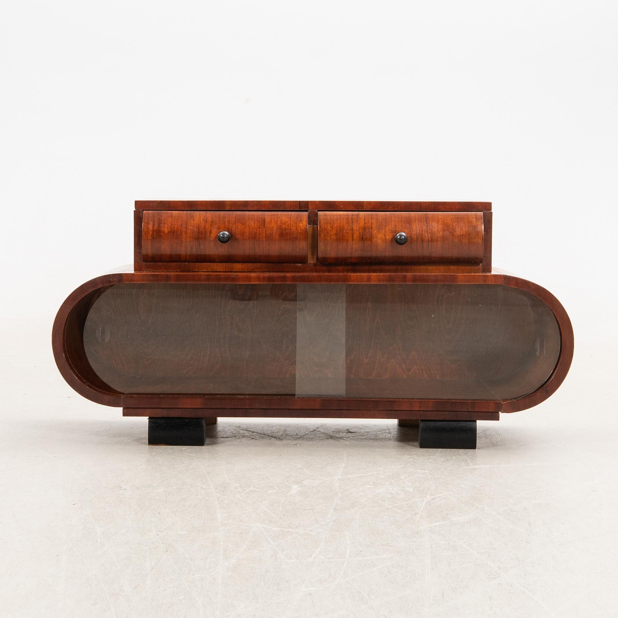 Sideboard Art Deco, first half of the 20th century.