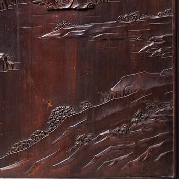 Two wooden panels, Qing dynasty, circa 1900.