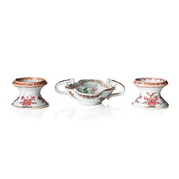 A pair of famille rose salts and a sauce boat, Qing dynasty, Qianlong (1736-95).