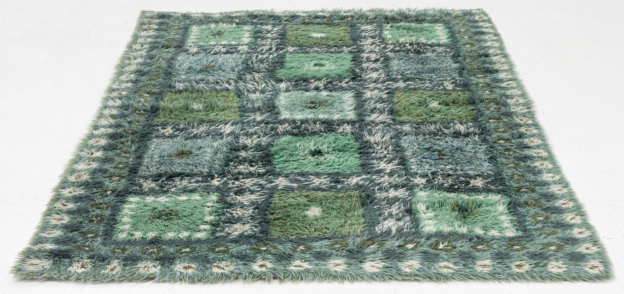 Marianne Richter, a machine made knotted pile, "Ulvåsa", Östergyllen, c. 200 x 137 cm.