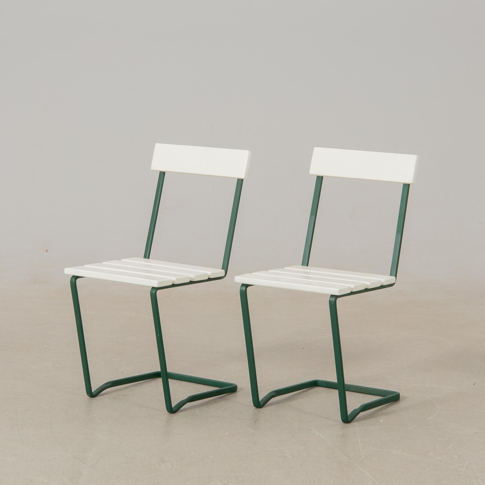 Arthur Lindqvist, garden group 5 dlr model 9A and chair no. 1, Grythyttan 20th century.