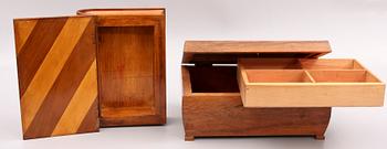 TRÄASKAR, 2 st, art deco-stil, 1900-talets första hälft.