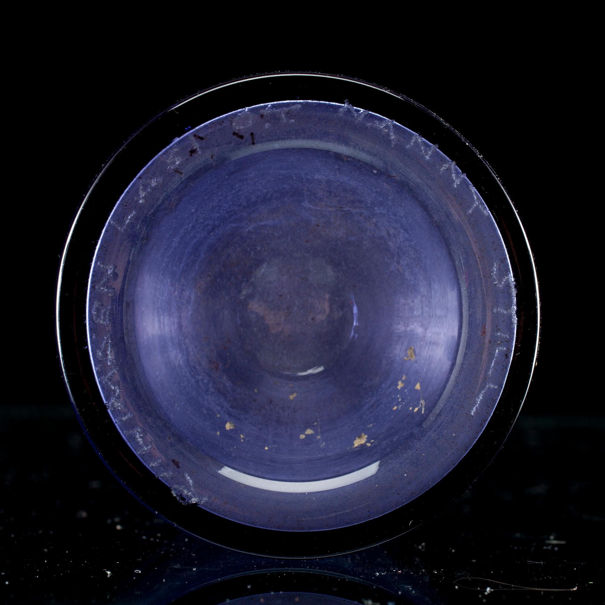 PULLO, signeerattu Nanny Still, Riihimäen Lasi Oy.