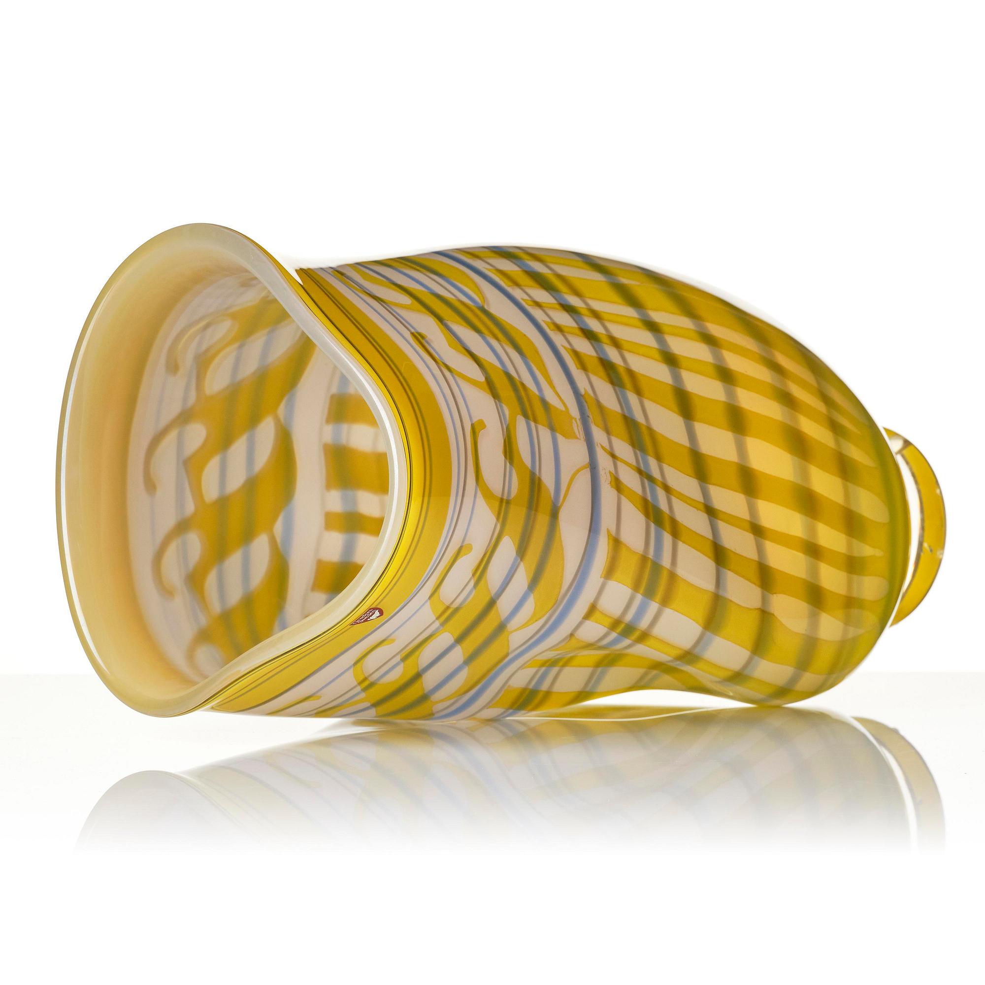 Gunnar Cyrén, a graal glass vase, Orrefors, Sweden 1989.
