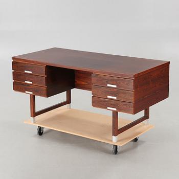 A 1960/70s "EP 401" writing desk, designed by Kai Kristiansen for Feldballes Møbelfabrik.