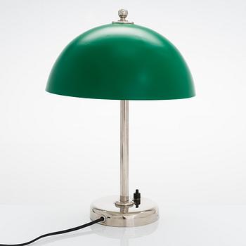 A 1930s table lamp for Taidetakomo Antti Hakkarainen.