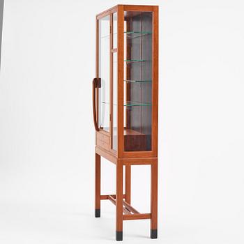 Åke Fribyter, a mahogay display cabinet, Åfors Möbelfabrik, Blomstermåla, ca 1955.