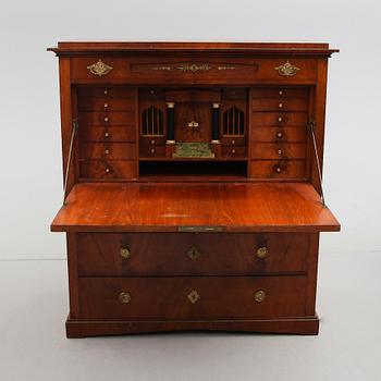 CHIFFONJÉ, empire, 1800-talets första hälft.