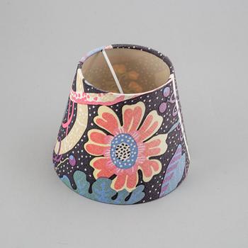 SVENSKT TENN, two valances, three pieces of gores and one lamp-shade.