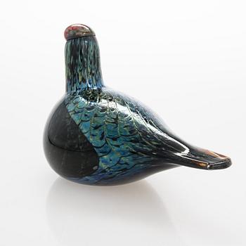 Oiva Toikka, a glass bird signed O. Toikka Nuutajärvi.