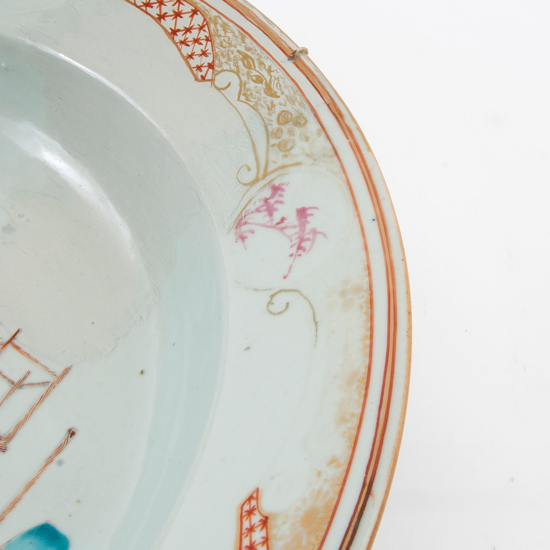 Bowl/hand basin porcelain China 18th century.