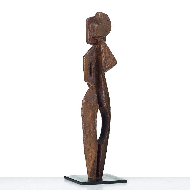 Sonja Katzin, Woman standing.