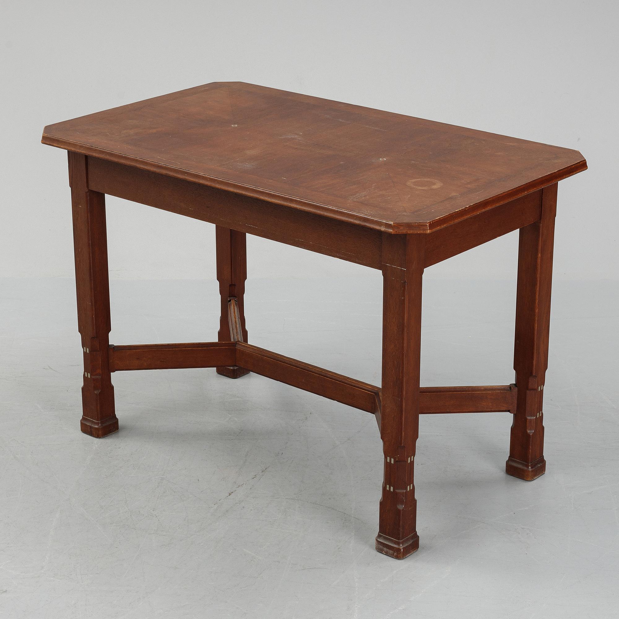 Nordiska Kompaniet, an oak Art Nouveau table, 1916.