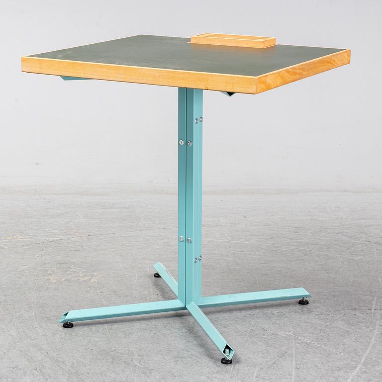 UGLYCUTE, table, Woodstockholm.
