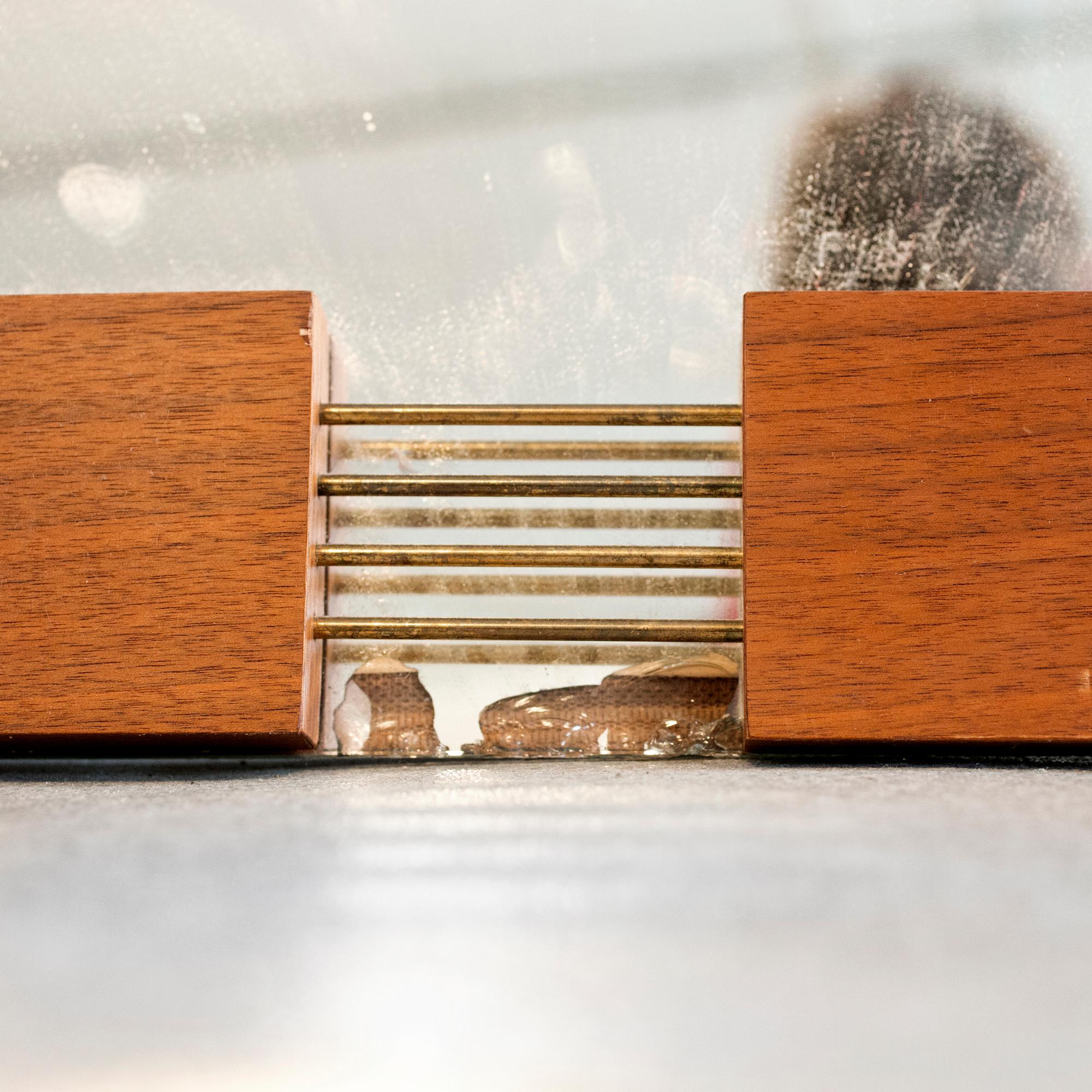SIDEBOARD samt SPEGEL, 1900-talets andra hälft.