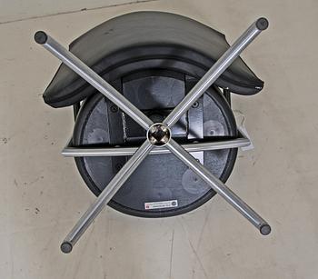 FÅTÖLJ, Johannes Foersom & Peter Hiort-Lorenzen, Erik Jörgensen.