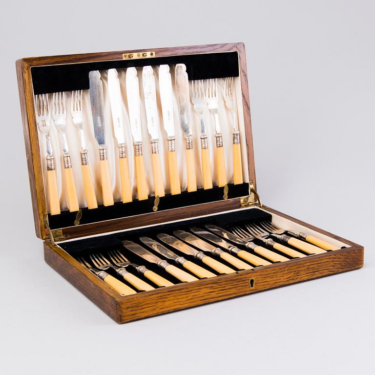 FISH CUTLERY, 12+12, silver and celluloid/ivorine, Sheffield 1936.