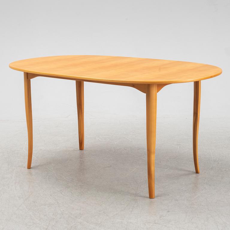 Carl Malmsten, an 'Ovalen' table.