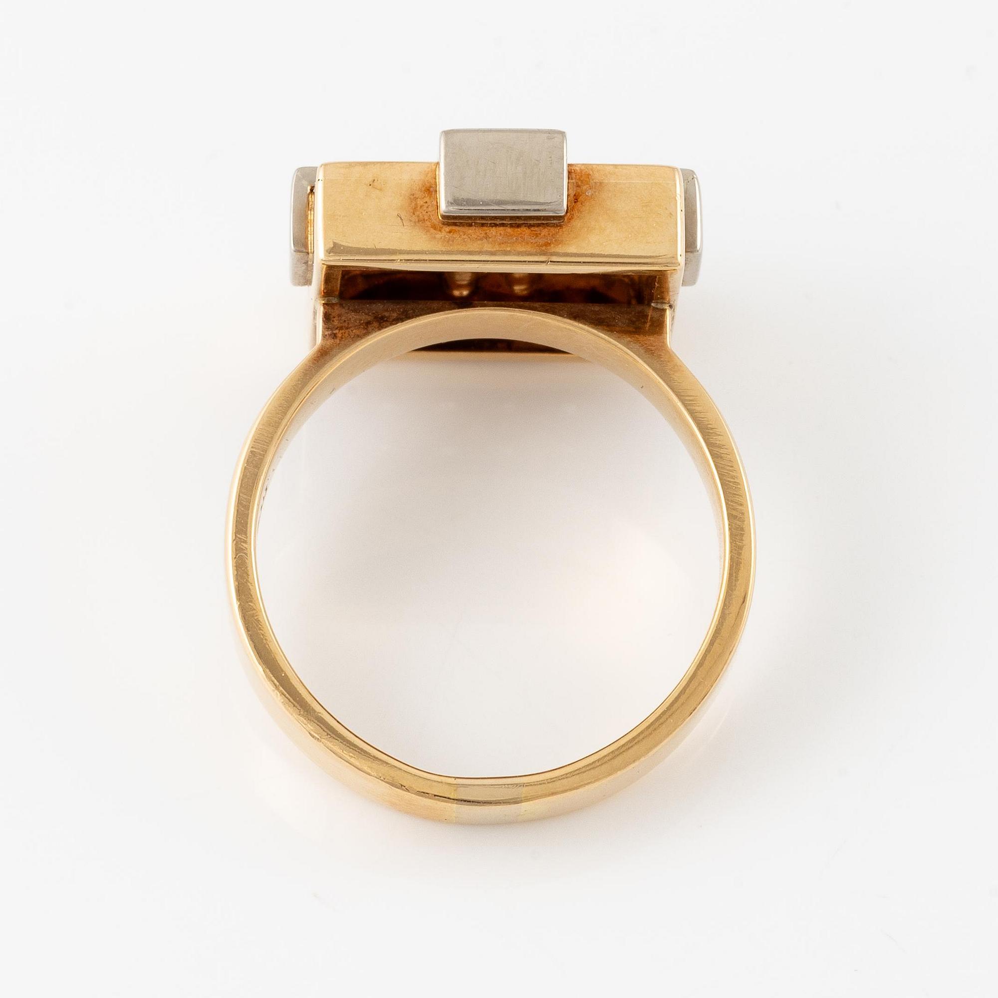 Gunnar Cyrén, a ring 18K rose and white gold with 20 brilliant-cut diamonds, unique, Gävle 1998.