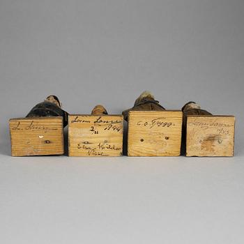 LORENS LARSSON & C O TRYGG, träskulpturer, 4 st, signerade.