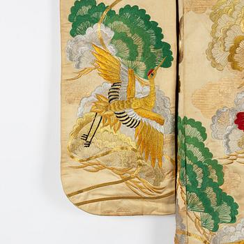 A Japanese silk wedding kimono, 20th century.