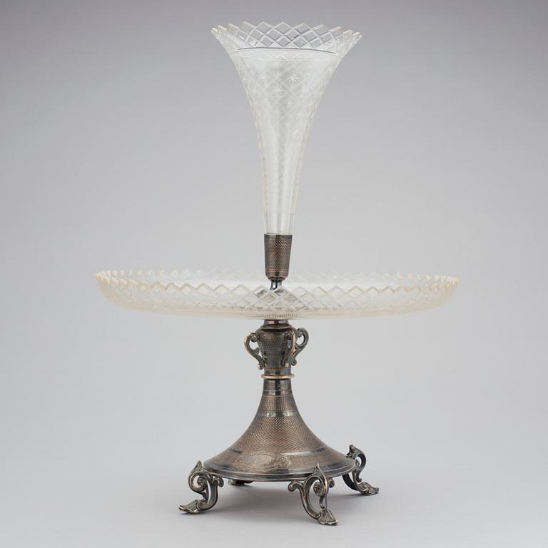 UPPSATSFAT, silver och glas. Gustaf Möllenborg, Stockholm 1875.