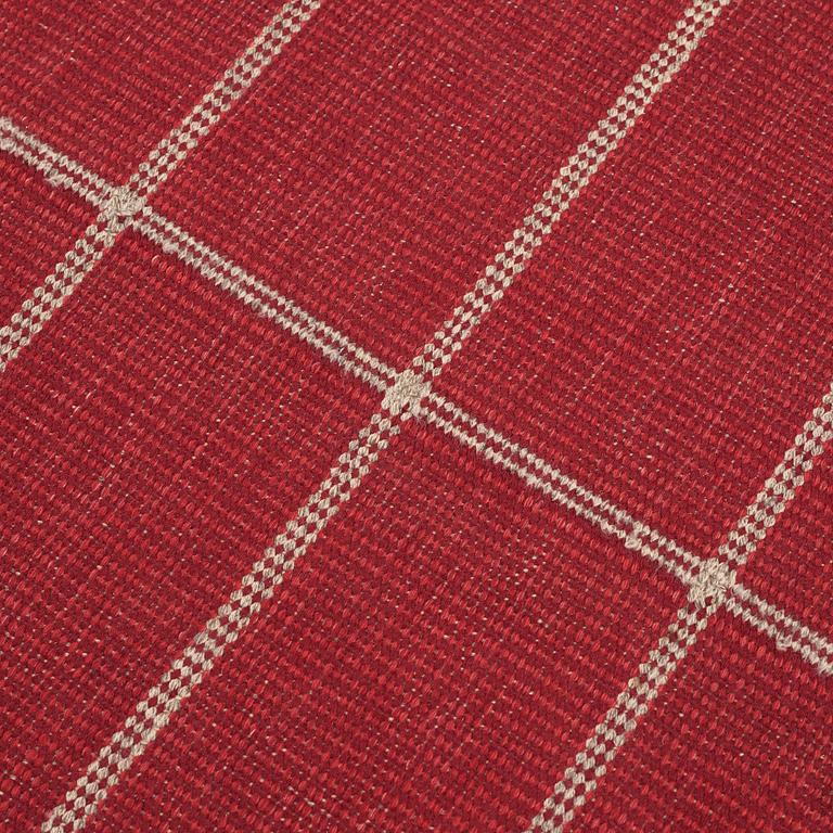 CARPET. Flat weave. 234 x 173,5 cm. Signed NKT.