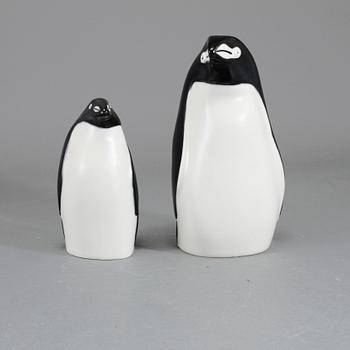 FIGURINER, 2 st, keramik, signerad Lillemor och stämplad WWF, Arabia, 1980-tal.