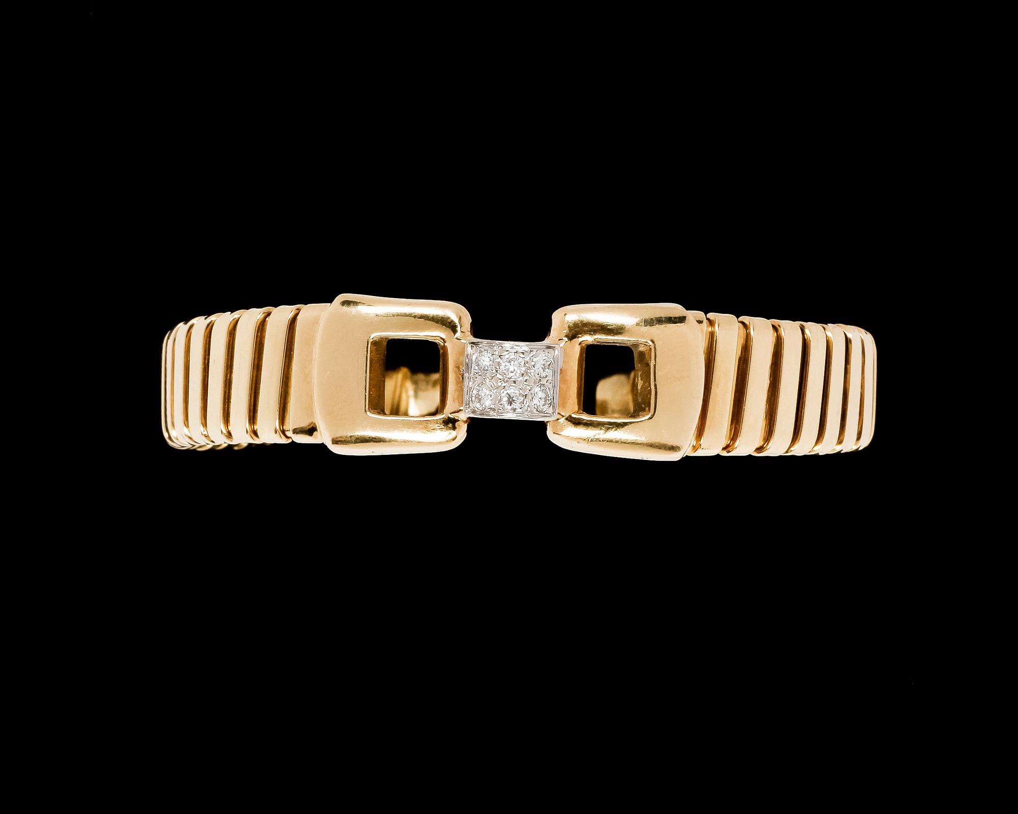 BANGLE, six brilliant cut diamonds, tot. app. 0.25 cts.