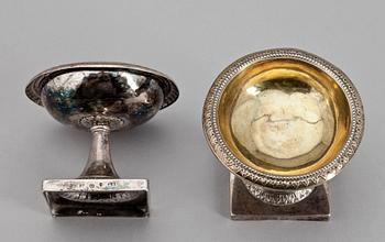 SALTKAR, ett par, silver, Adolf Zethelius, Stockholm 1807, vikt 118 gr.