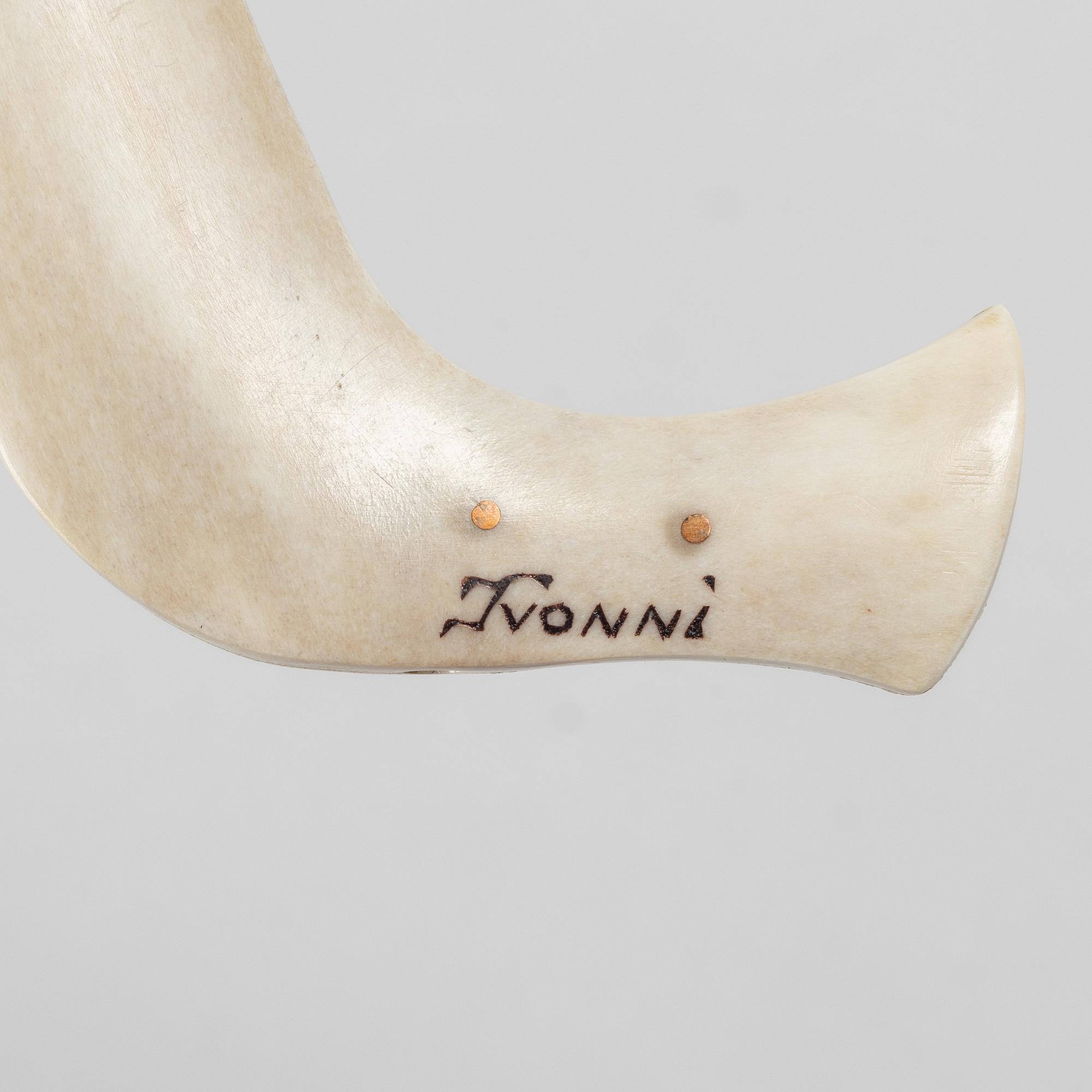 Ingvar Svonni, a reindeer antler knife, signed.
