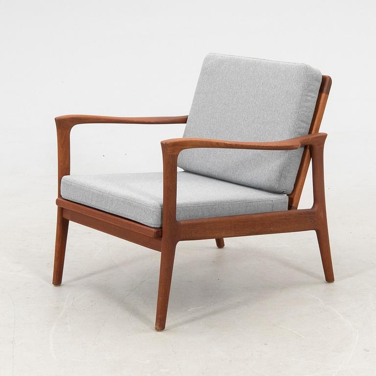 Carl-Erik Johansson, sofa and armchair, "Böja", Bejra furniture, mid-1960s.