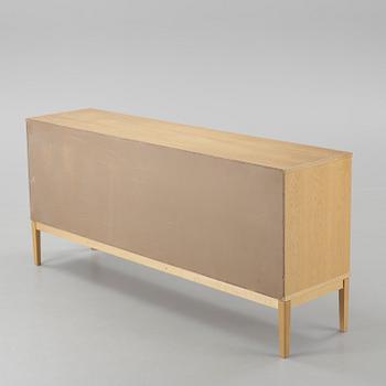 SIDEBOARD, Ulferts, Tibro, 1900-talets andra hälft.
