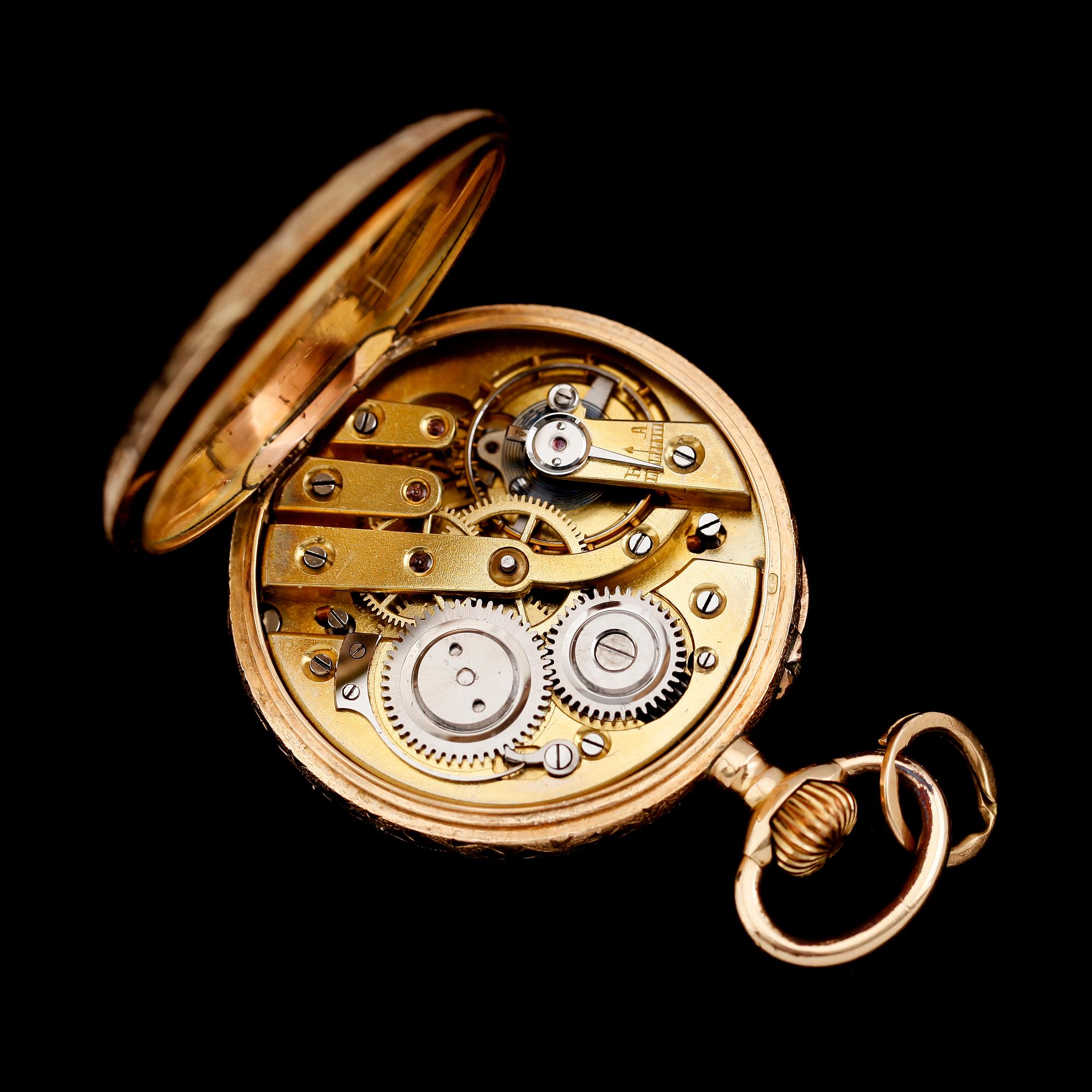FICKUR, 14 k guld, omkring år 1900.