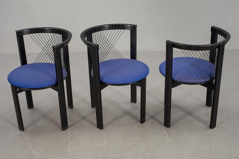 STOLAR, 3 st, "String Chair", Niels Jörgen Haugesen, Danmark, 1970-tal.