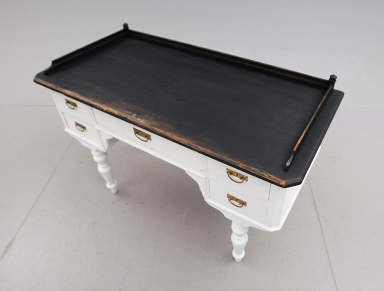 SKRIVBORD, 1800-talets andra hälft.