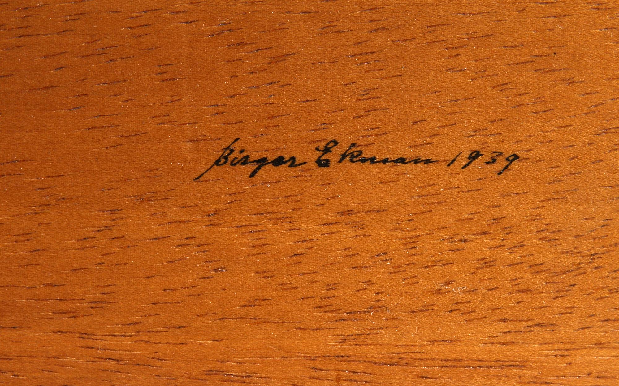 INTARSIATAVLA, Birger Ekman för Mjölby Intarsia, sign och dat "1939".