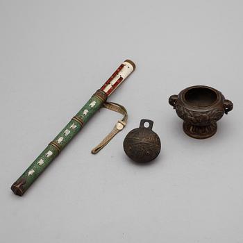 PARTI KINA, 3 delar. 1900-talets första hälft.