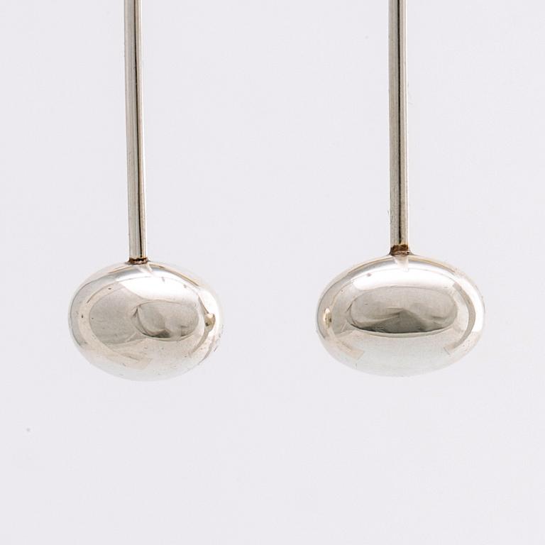 TORUN BULOW HUBE EARRINGS silver.