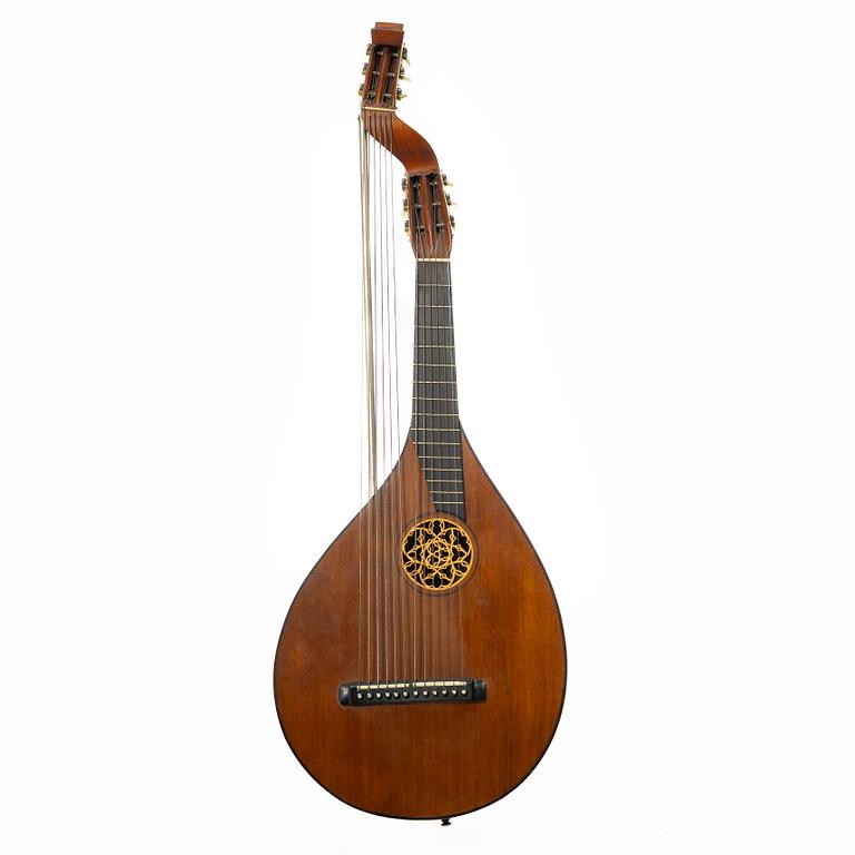 12-string lute, Alfred Brock, Stockholm, 1929.