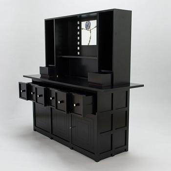 Charles Rennie Mackintosh, an early 21st century 'Buffet 327 DS'' Cassina.