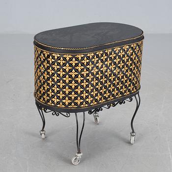 SIDEBOARD/BARSKÅP, 1900-talets andra hälft.