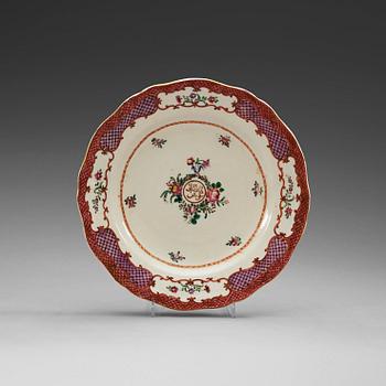 1587. FAT, kompaniporslin. Qing dynastin, Qianlong (1736-95).