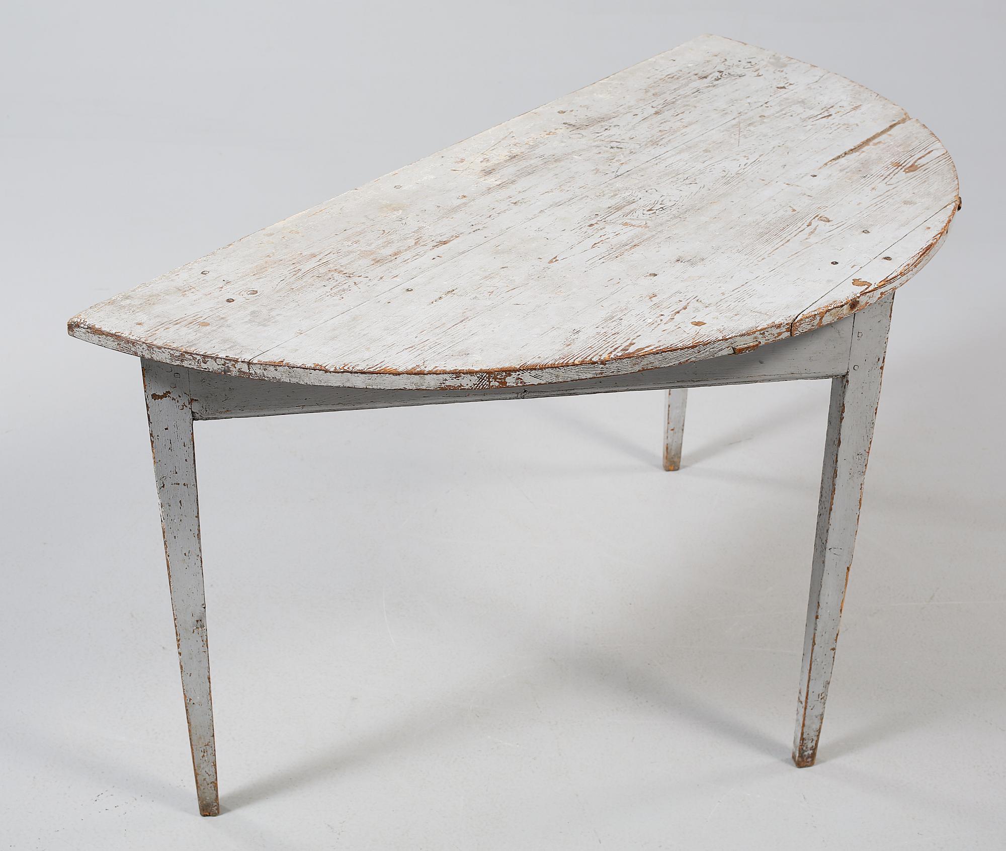 MÅNBORD, 1800-tal.